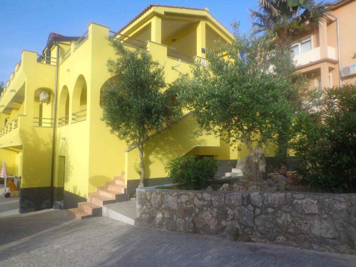Apartment Vrbnik 8 エクステリア 写真