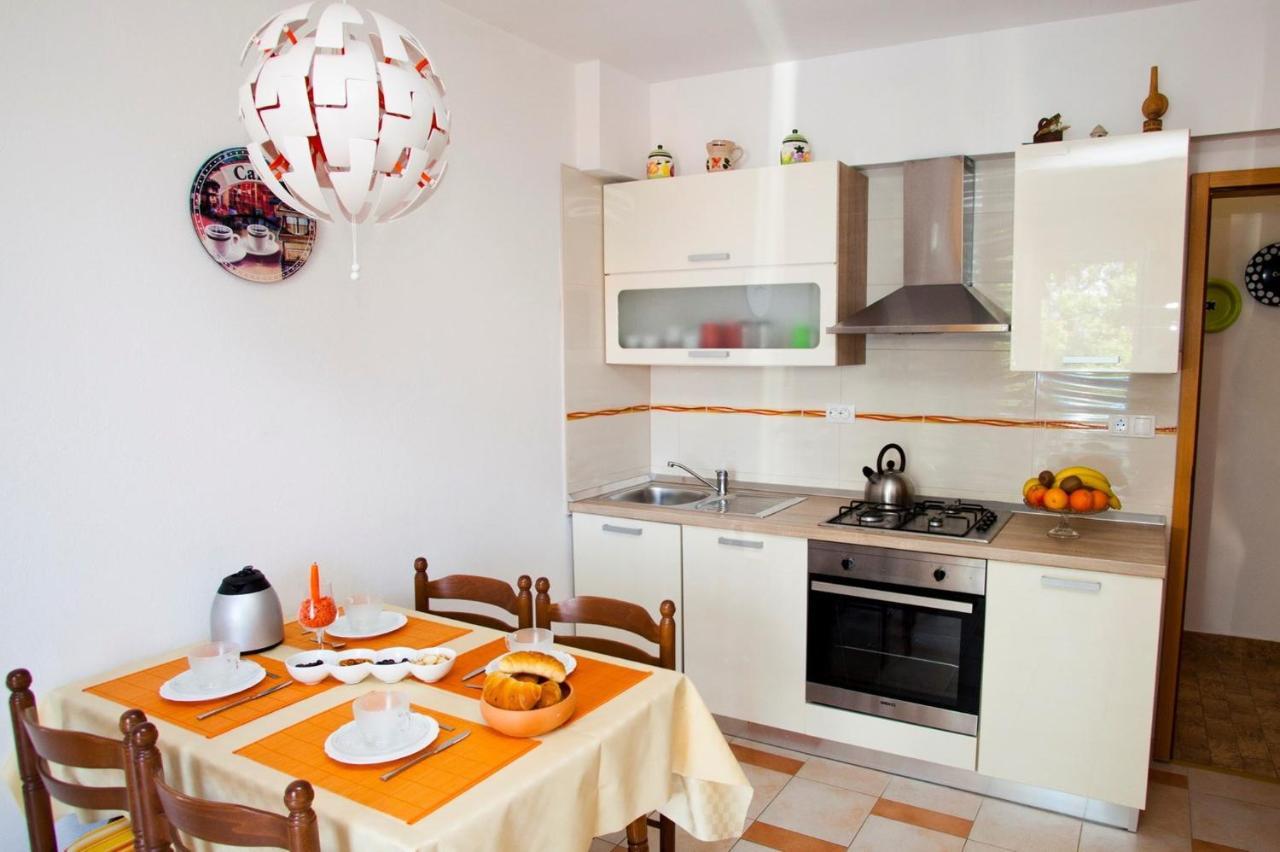 Apartment Vrbnik 8 エクステリア 写真
