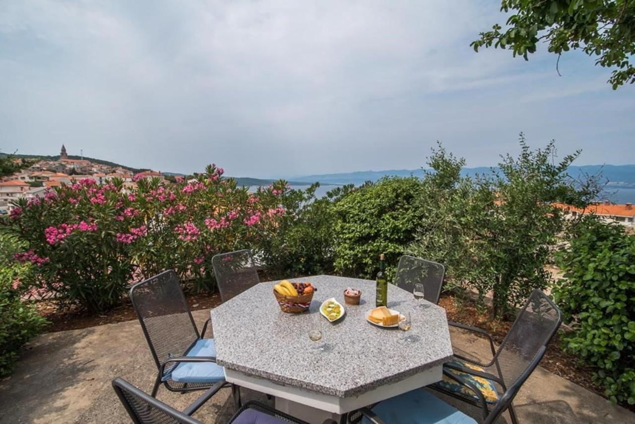 Apartment Vrbnik 8 エクステリア 写真